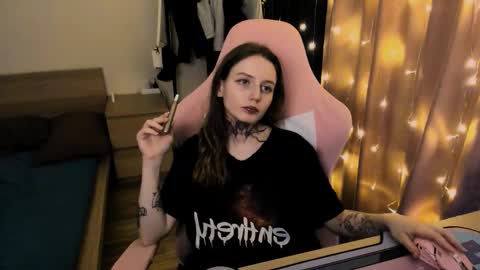 on_yxxx online show from 14, 9, 2025