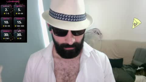 Snapshot of ona_nisme chatting on 29, 5, 2026 ona nisme online show from 29, 5, 2026