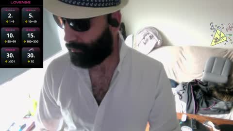 Snapshot of ona_nisme chatting on 31, 5, 2026 ona nisme online show from 31, 5, 2026