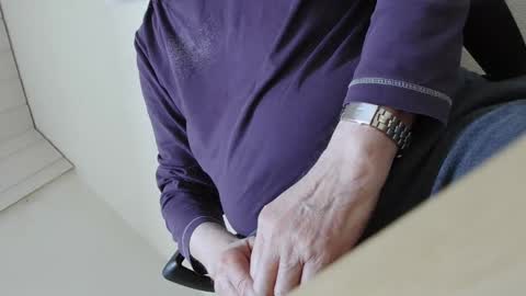 Somewhere over the rainbow online show from 4, 3, 2025