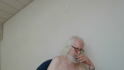Somewhere over the rainbow online show from 15, 7, 2026