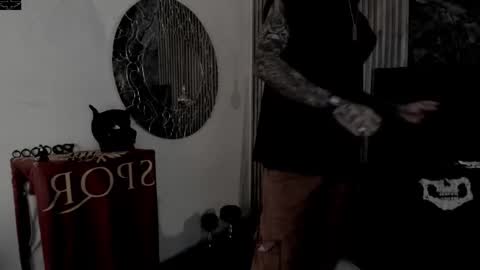     ... online show from 14, 12, 2025