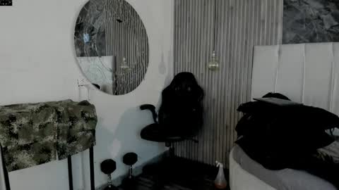     ... online show from 8, 4, 2026