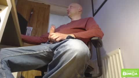 one balled wonder online show from 21, 5, 2026