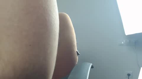 onebestlover online show from 2, 3, 2025