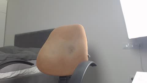 onebestlover online show from 4, 3, 2025