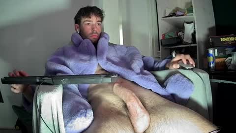 Snapshot of onesieboyx chatting on 6, 6, 2026 onesieboyx online show from 6, 6, 2026