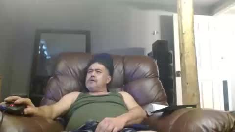 Snapshot of onewayallday chatting on 18, 2, 2025 onewaykenny online show from 18, 2, 2025