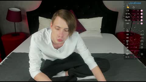 Snapshot of only_eric chatting on 3, 2, 2025 Erick online show from 3, 2, 2025