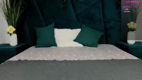 Snapshot of only_eric chatting on 17, 10, 2025 Erick online show from 17, 10, 2025