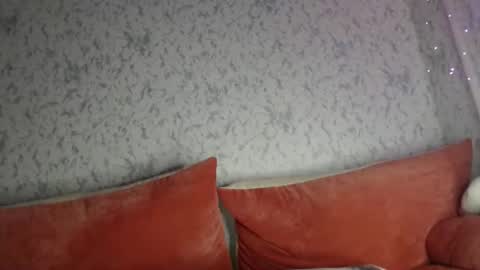 Amalia online show from 12, 2, 2025