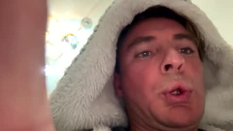 Snapshot of onlyloveyoutwice2016 chatting on 26, 10, 2025 onlyloveyoutwice2016 online show from 26, 10, 2025