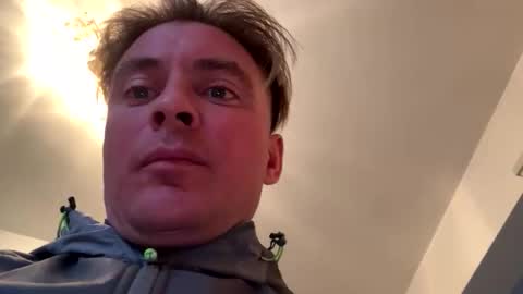 onlyloveyoutwice2016 online show from 1, 4, 2026