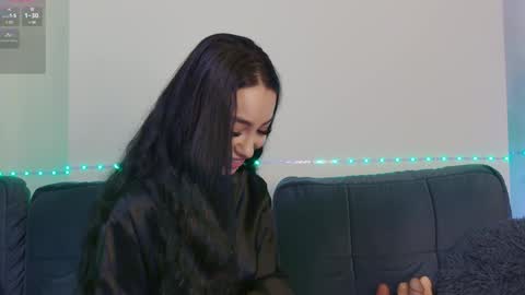 Xandra online show from 6, 12, 2024