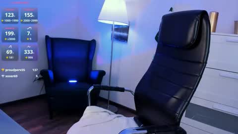  Chloe  follow me  online show from 9, 1, 2026