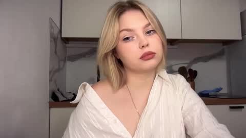 Ophelia online show from 3, 12, 2025