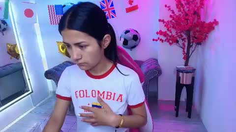 Oriana  online show from 8, 7, 2026