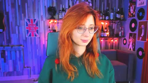 Orianna -  Hi Im into geek culture cosplay crafting LARP games. Shall we play DnD online show from 22, 12, 2024