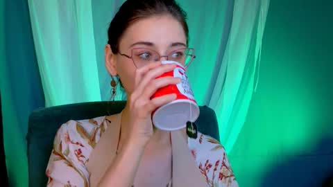 Orianna -  Hi Im into geek culture cosplay crafting LARP games. Shall we play DnD online show from 10, 10, 2025