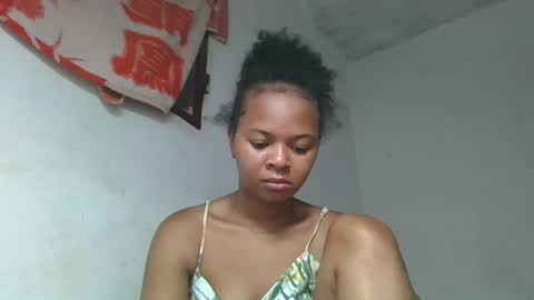 ornellahhh online show from 28, 10, 2025