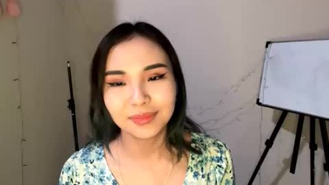 Angel online show from 4, 12, 2025