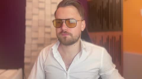 Oscar Steel Savage online show from 31, 1, 2025