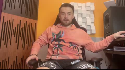 Oscar Steel Savage online show from 2, 2, 2025