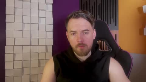 Oscar Steel Savage online show from 26, 2, 2025