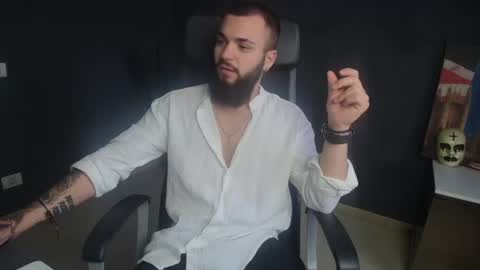 Snapshot of oscarwills chatting on 9, 7, 2026 OscarWills online show from 9, 7, 2026