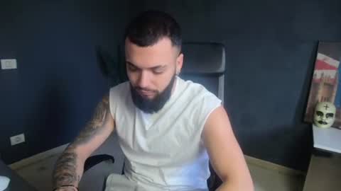 Snapshot of oscarwills chatting on 25, 7, 2026 OscarWills online show from 25, 7, 2026