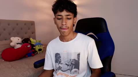 ostin 18hot online show from 9, 10, 2025