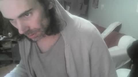 ouinnybis195625 online show from 25, 12, 2024