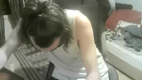 ouinnybis195625 online show from 27, 9, 2025