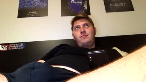 outflayd online show from 15, 11, 2025