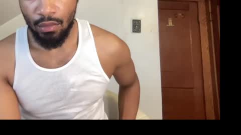 Snapshot of outofhisleague_ chatting on 12, 6, 2026 outofhisleague_ online show from 12, 6, 2026