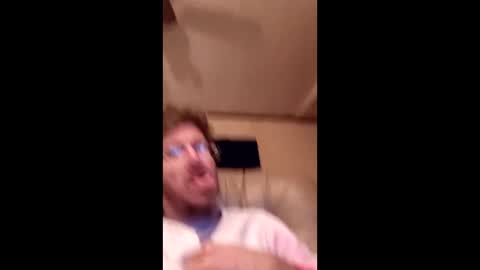 Snapshot of overbaybrian67 chatting on 17, 12, 2025 overbaybrian67 online show from 17, 12, 2025