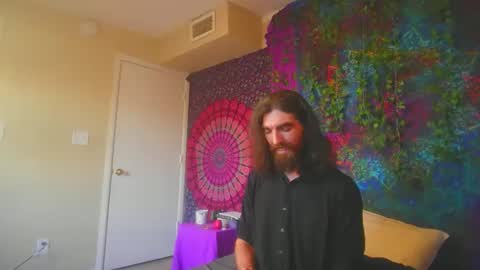 Overlordkrisis online show from 18, 12, 2025