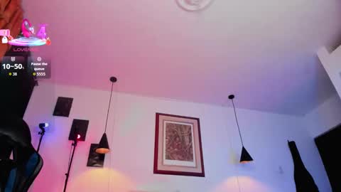 Oween online show from 5, 12, 2025