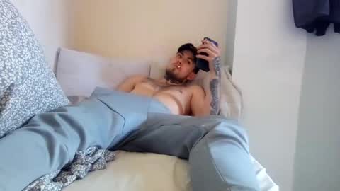 Owen kayz online show from 6, 3, 2025