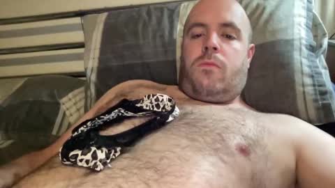 Snapshot of owenfn2 chatting on 18, 2, 2026 Owen2022 online show from 18, 2, 2026