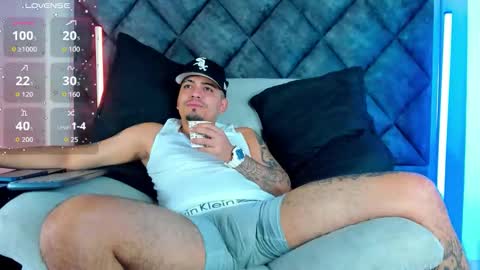 O W E N - S T O N E online show from 4, 12, 2025