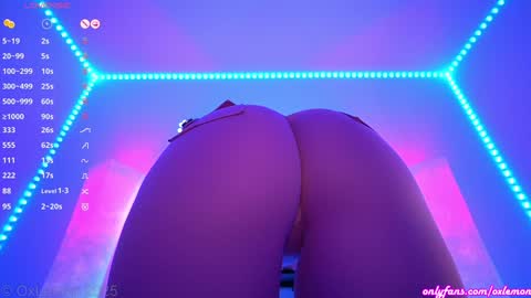 Snapshot of oxlemon chatting on 20, 1, 2025 oxlemon online show from 20, 1, 2025