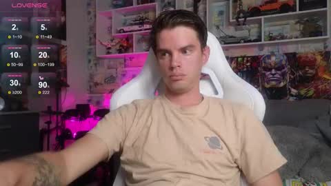 Mike online show from 12, 10, 2025