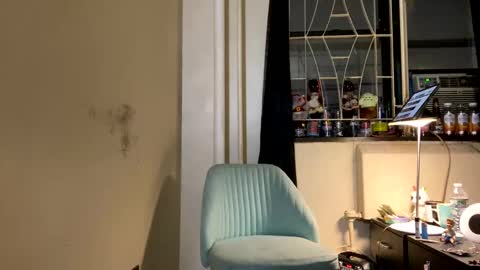 Snapshot of oyeblancki chatting on 1, 1, 2025 CoCreatorBlancki online show from 1, 1, 2025
