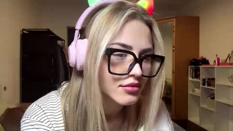 Eva online show from 27, 3, 2026