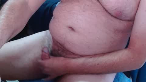 Snapshot of ozzieozzieoi chatting on 24, 9, 2025 HairyolOz online show from 24, 9, 2025