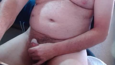 Snapshot of ozzieozzieoi chatting on 13, 10, 2025 HairyolOz online show from 13, 10, 2025