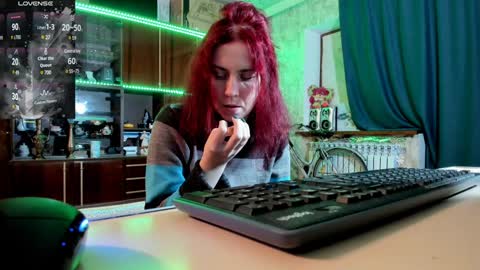 Snapshot of pa1e_pr1ncess chatting on 4, 1, 2025 Ella online show from 4, 1, 2025