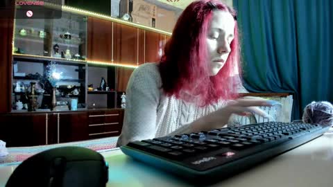 Snapshot of pa1e_pr1ncess chatting on 25, 1, 2025 Ella online show from 25, 1, 2025