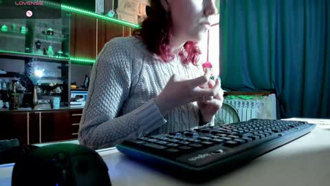 Snapshot of pa1e_pr1ncess chatting on 2, 2, 2025 Ella online show from 2, 2, 2025